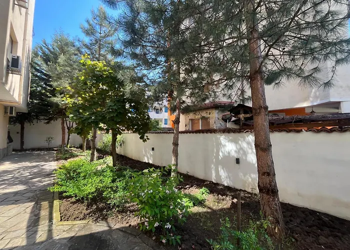 Rose Village Apartman Napospart