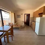 Rose Village סאני ביץ'